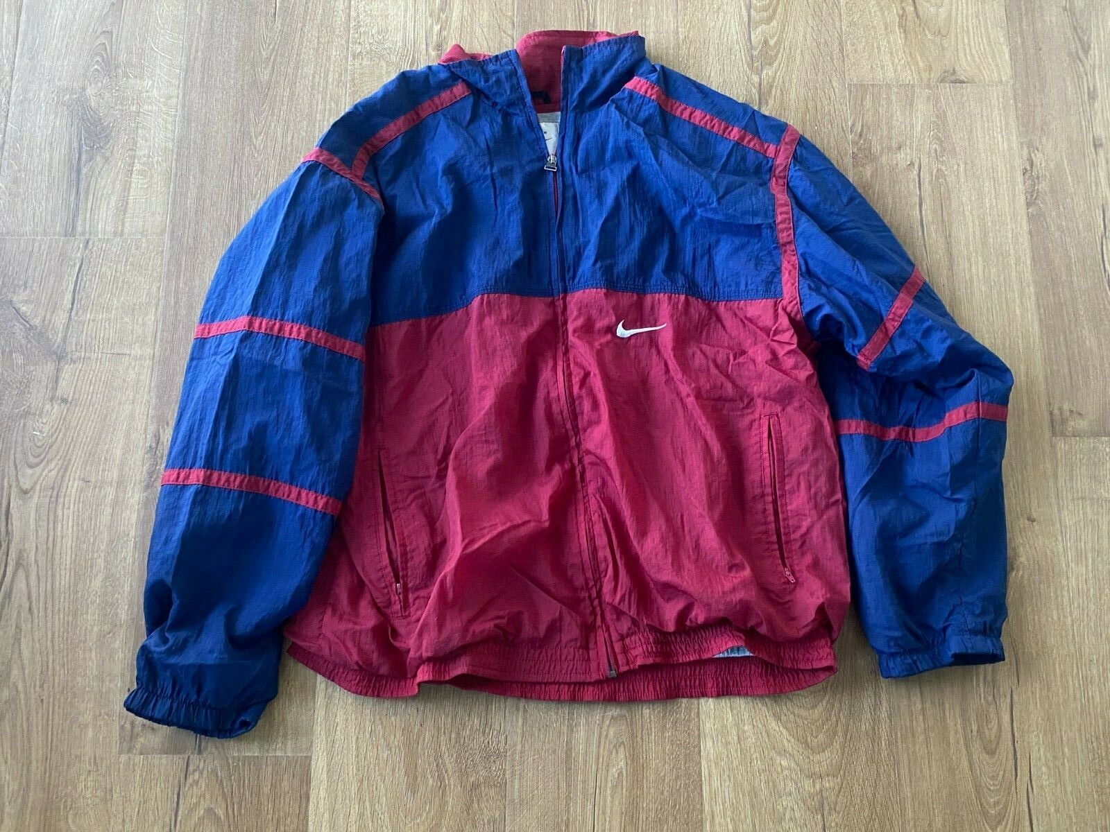 SACAI X NIKE Giacca giacca a vento Nike vintage foderata rossa blu taglia grande ottima