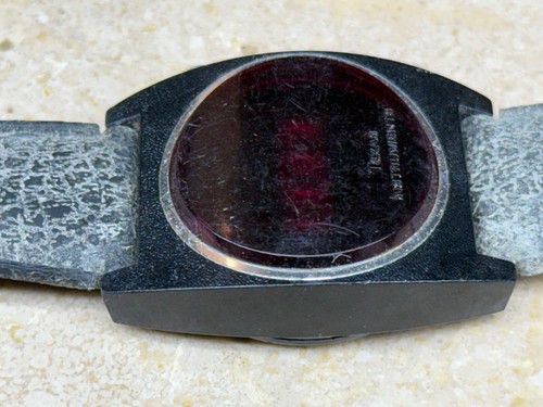Vintage 1970’s Men’s Texas Instruments Red LED Wristwatch RARE Watch READ Black - Picture 4 of 9