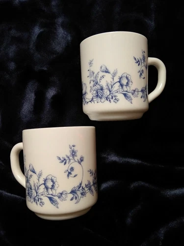 Arcopal France Milk Glass Blue Floral Coffee Cups set of two 
