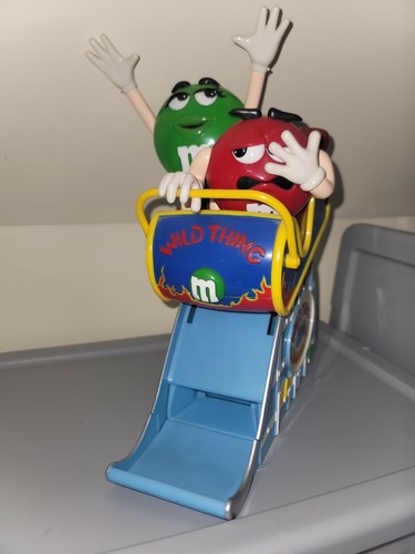 M&M's Wild Thing Achterbahn Süßigkeitenspender Limited Edition Originalverpackt - Bild 4 von 6