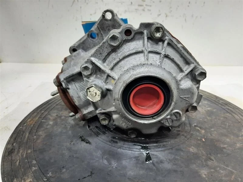 Toyota RAV4 2013-2018 Lexus NX 200 NX 300 montaje de caja de transferencia a AWD OEM Foto 3 de 4