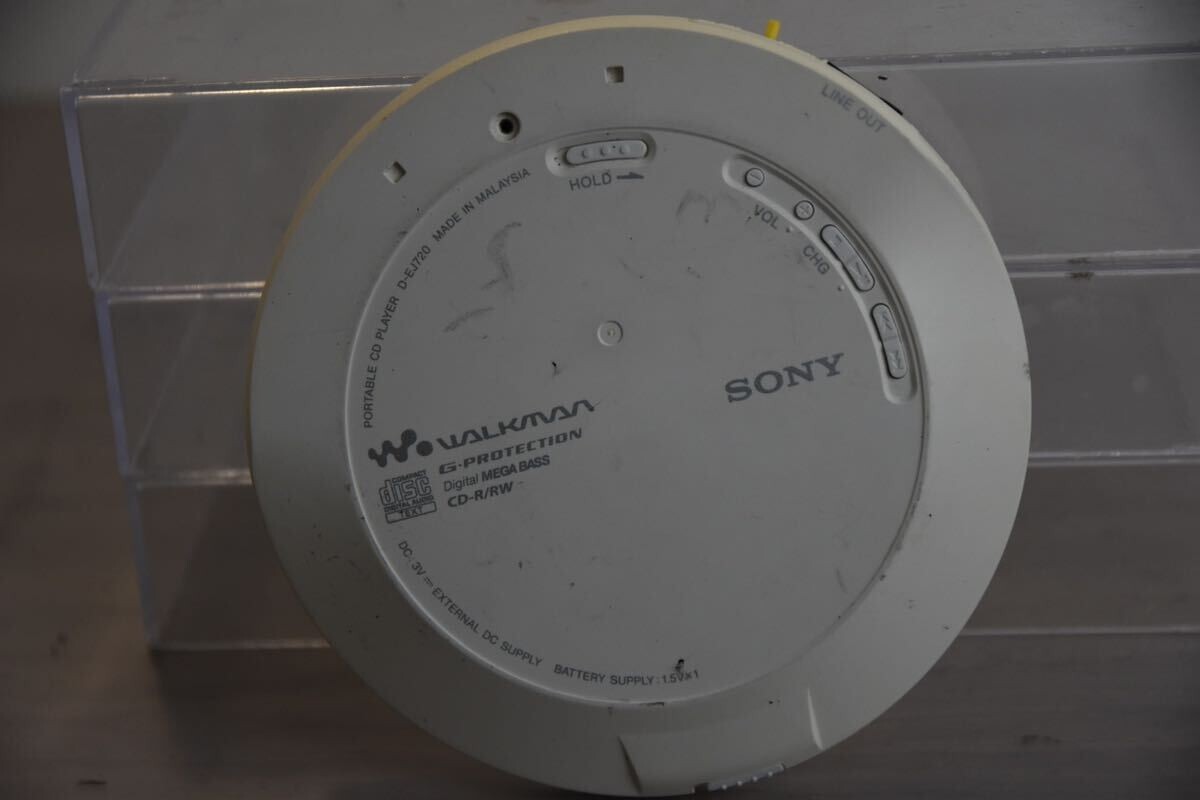 SONY CDウォークマン D-EJ720 2010 SONY CDウォークマン D-EJ720 2010 Sony D-EJ720 CD Walkman