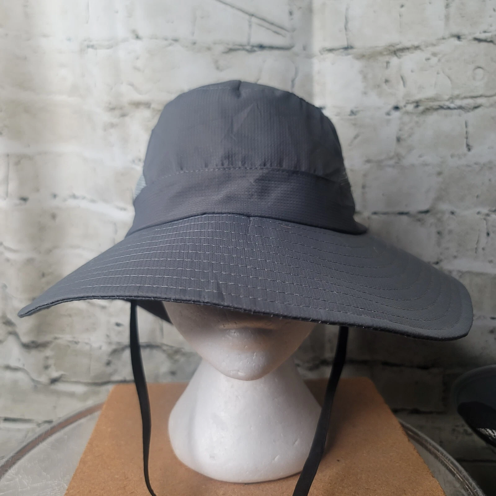 Women Sun Hat Ponytail Hole Sun Shade Hat UV Protection Foldable Mesh Gray Snap