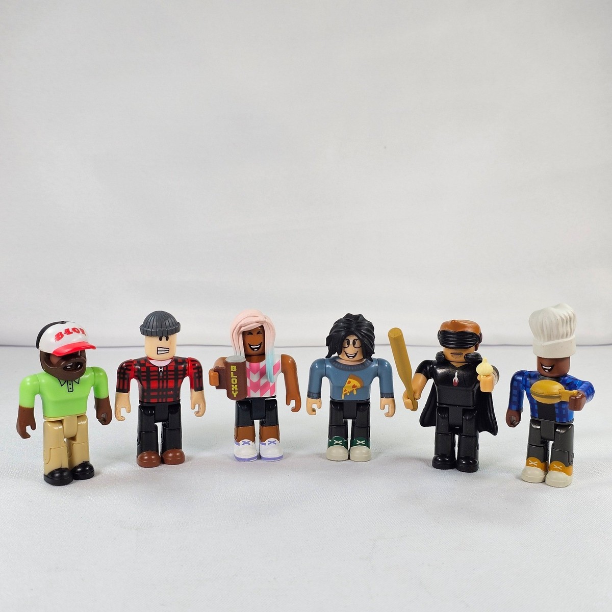 Roblox Jazwares Action Figure Lot 6 Figures Accessories Bloxy Cola