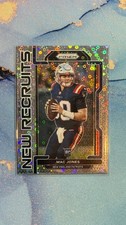2021-22 Panini Prizm No Huddle - Mac Jones, Patriots RC NEW RECRUITS Disco