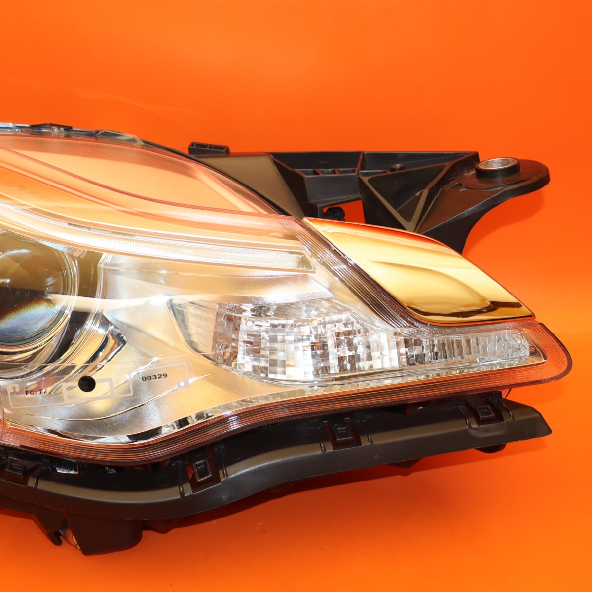 Maserati Quattroporte 2014-2017 Right Headlight P/N 670006567