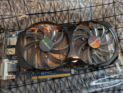 Gigabyte Windforce Nvidia Geforce GTX 660 OC 2GB Video Card - GV-N660OC-2GD