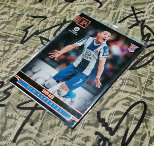 2019-20 Panini Chronicles Wu Lei #439 Rookie Card [RCD Espanyol, La Liga] [RC]
