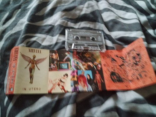 Nirvana - Nevermind -Geffen - GEC 24425 Cassette 1991 - Picture 3 of 3