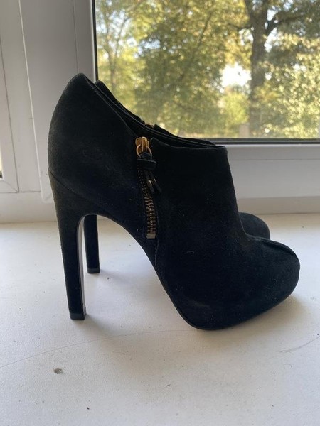 Women Carvela Ankle Boots Black Suede 37
