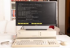 HP APOLLO 715/75 Computer (HP