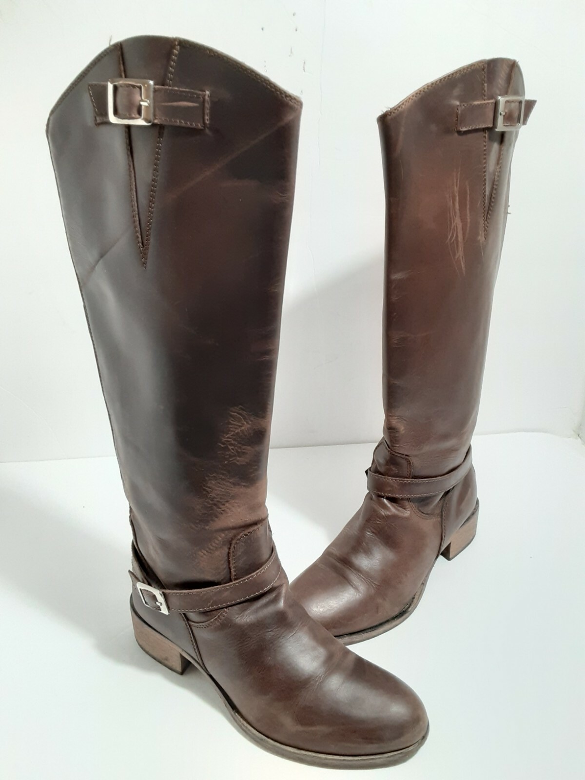 CHARLES DAVID Italy Distressed Brown 
