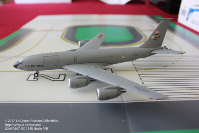 Gemini Jets USAF Boeing KC-135 Stratotanker Beale AFB, CA Diecast