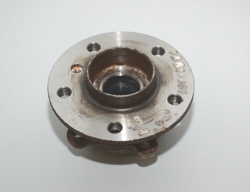 BMW I01 i3 Hybrid 94Ah Radnabe mit Lager hinten rechts