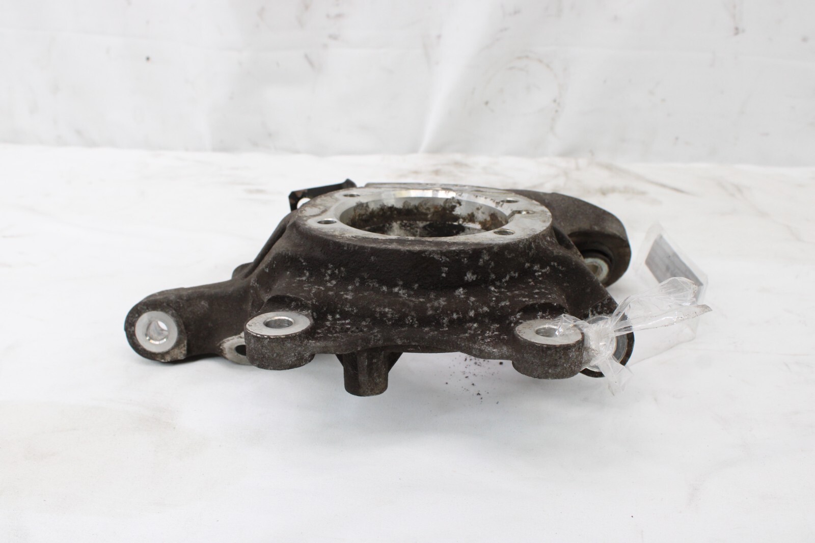 🚀 MASERATI QUATTROPORTE AWD REAR RIGHT SIDE SPINDLE KNUCKLE HUB OEM 2014 - 2016