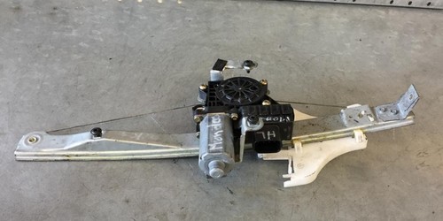 Ford Mondeo Fensterhebermotor Hinten Links 0130821773