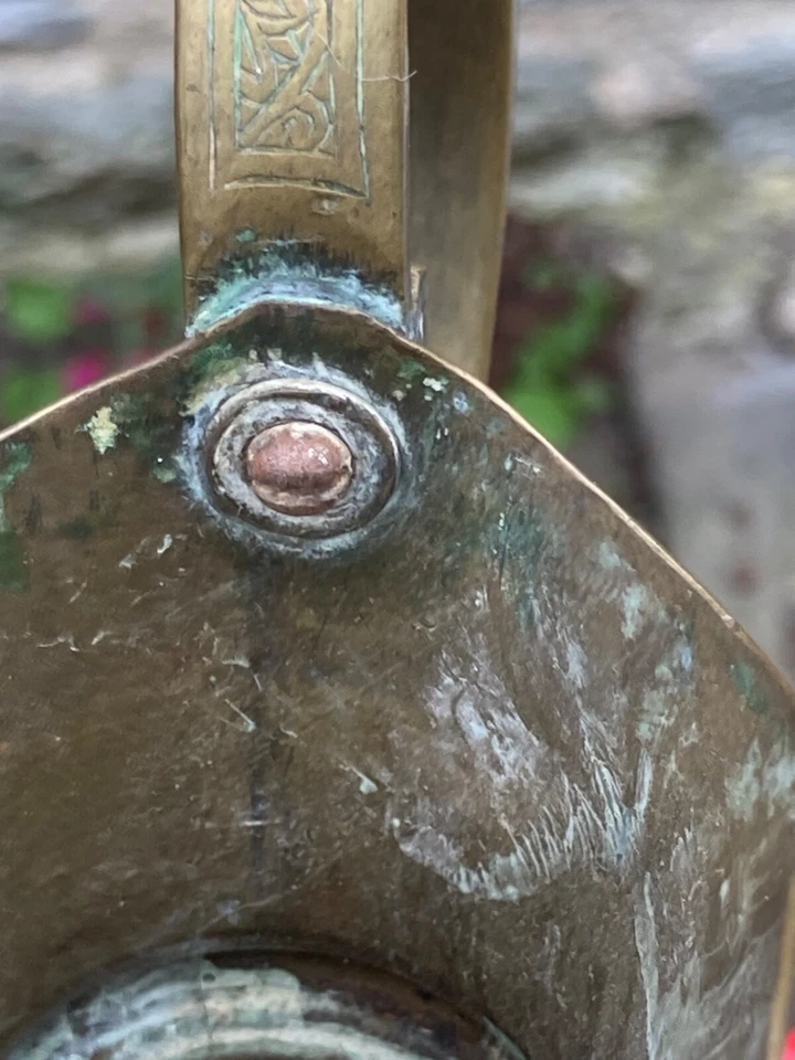 VERSEUSE vase LAITON  CALLIGRAPHIES PERSE QAJAR  ou Qadjar - ART ISLAMIQUE  N°3 - Photo 3/4