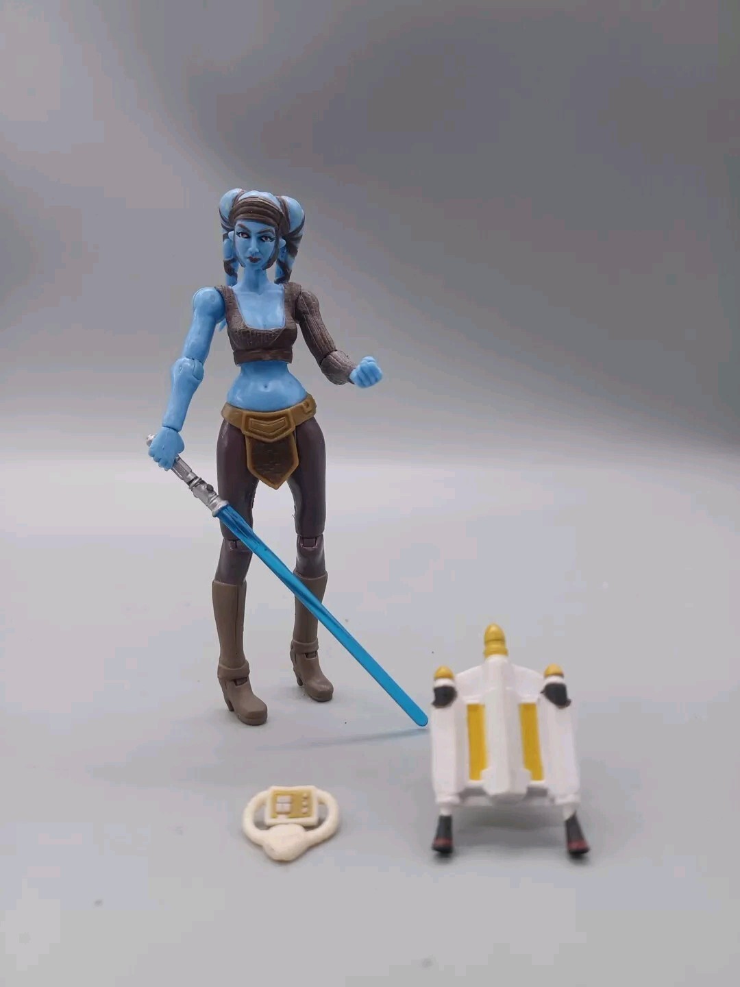 Star Wars Clone Wars Aayla Secura with Flight Gear