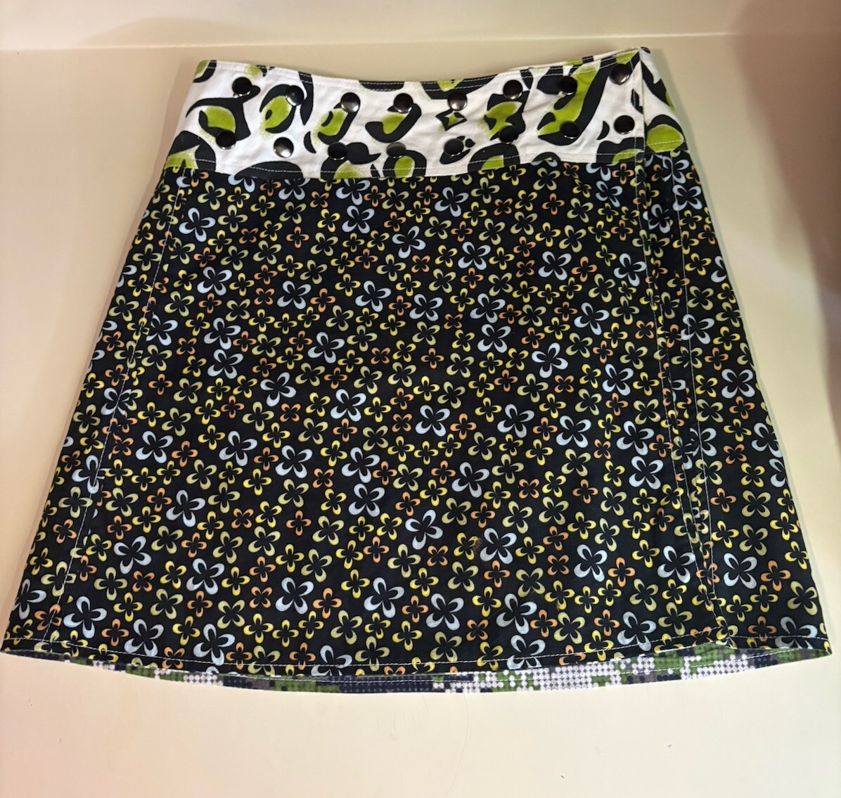 Handmade Adjustable Reversible Skirt for Women with Snaps One Size Fits All-image