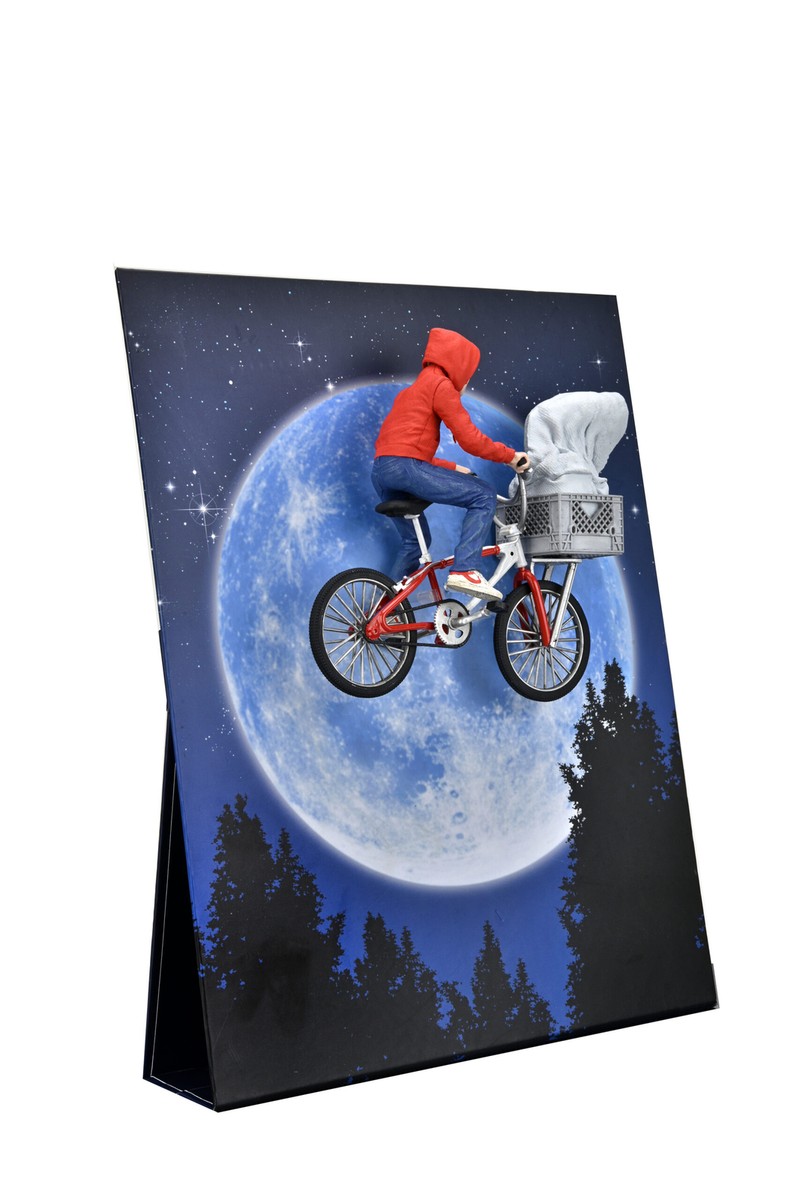 NECA E.T The Extra-Terrestrial 40th Anniversary Elliott & E.T.
