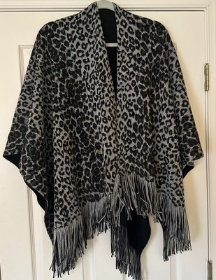 Snow Leopard Print Shawl With Fringe