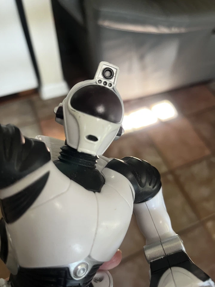 2005 Robosapien V2 Mini Robot untested - Image 3 of 4