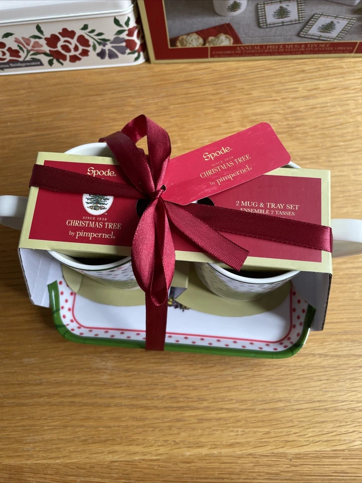 BNWT Spode ‘Christmas Tree’ Polka Dot 10oz Mug & Tray Set - Image 4 of 4