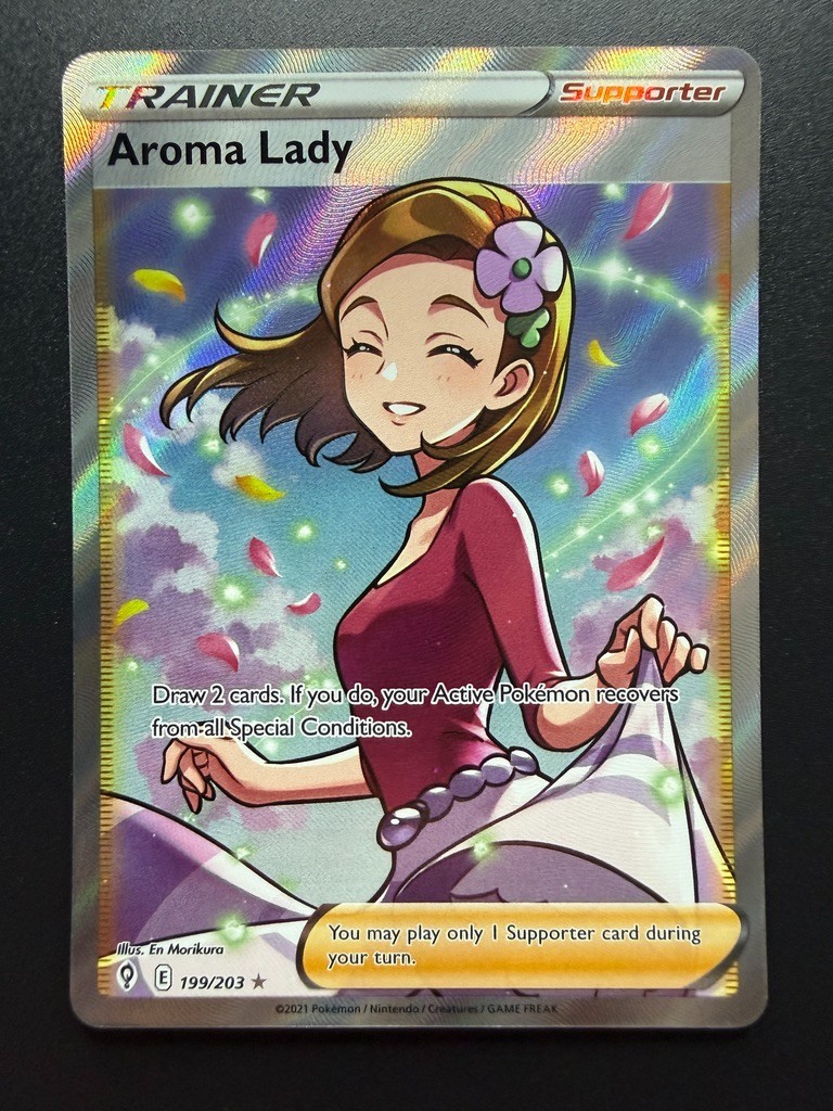 Aroma Lady 199/203 SWSH07: Evolving Skies Full Art! Near Mint!