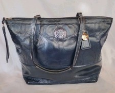 Coach Signature Logo Navy Patent Leather Stitch Tote Shoulder Bag F19198