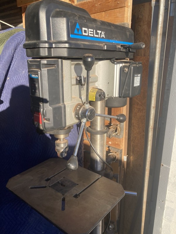 Delta Drill Press 18-900L 3/4 Horsepower Local Pickup Only Lubbock, Texas
