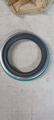 INTERNATIONAL OEM - SEAL OIL BEARING WHEEL INNER REAR, CR 38780 380019C91
