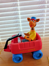 Vintage Toys R Us Collectible 1997 Geoffrey's World Giraffe Pull Toy Red Wagon