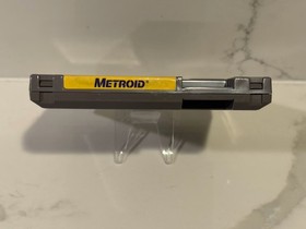 Metroid (Yellow Label) - 1993 NES Nintendo Game - Cart Only - TESTED!
