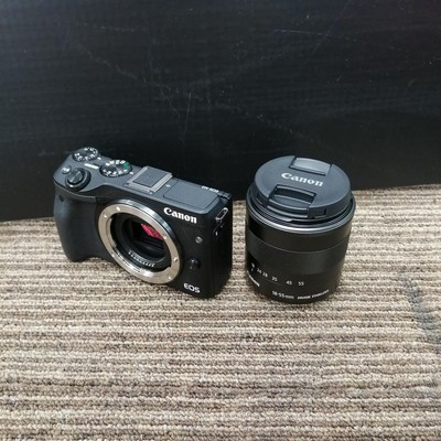 Canon EOS M3 Mirrorless Camera Kit with 18-55mm Lens, 24.2MP Used
