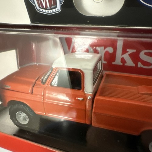 2023 M2 Machines 1972 Ford F-250 Custom 4X4 R72 - Picture 3 of 8