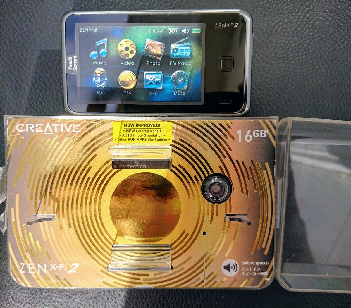 New Creative ZEN X-FI 2 Audio Mp3 Player 16GB Black Color **Open
