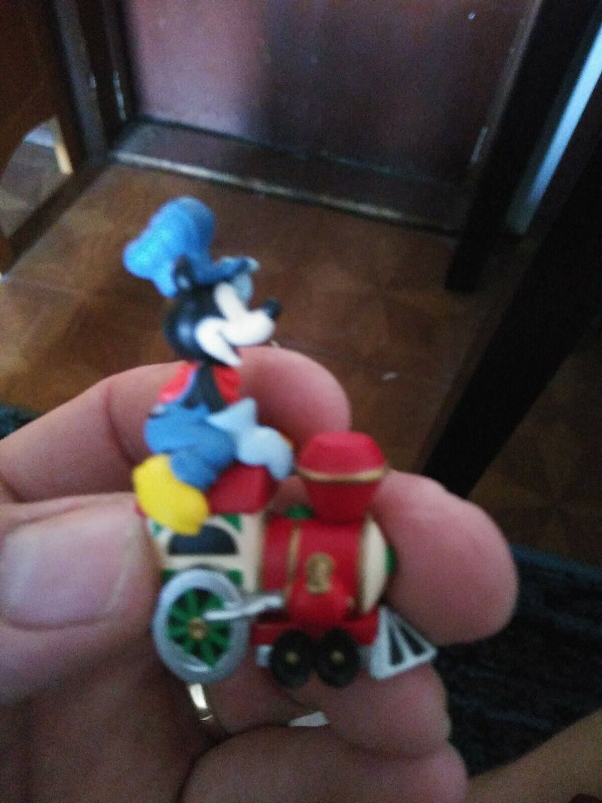 Picture 4 of 5
