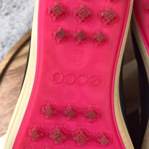 Scarpe da golf Ecco donna EU 38/US 7 sneakers senza punte in pelle nera - Foto 12 di 16
