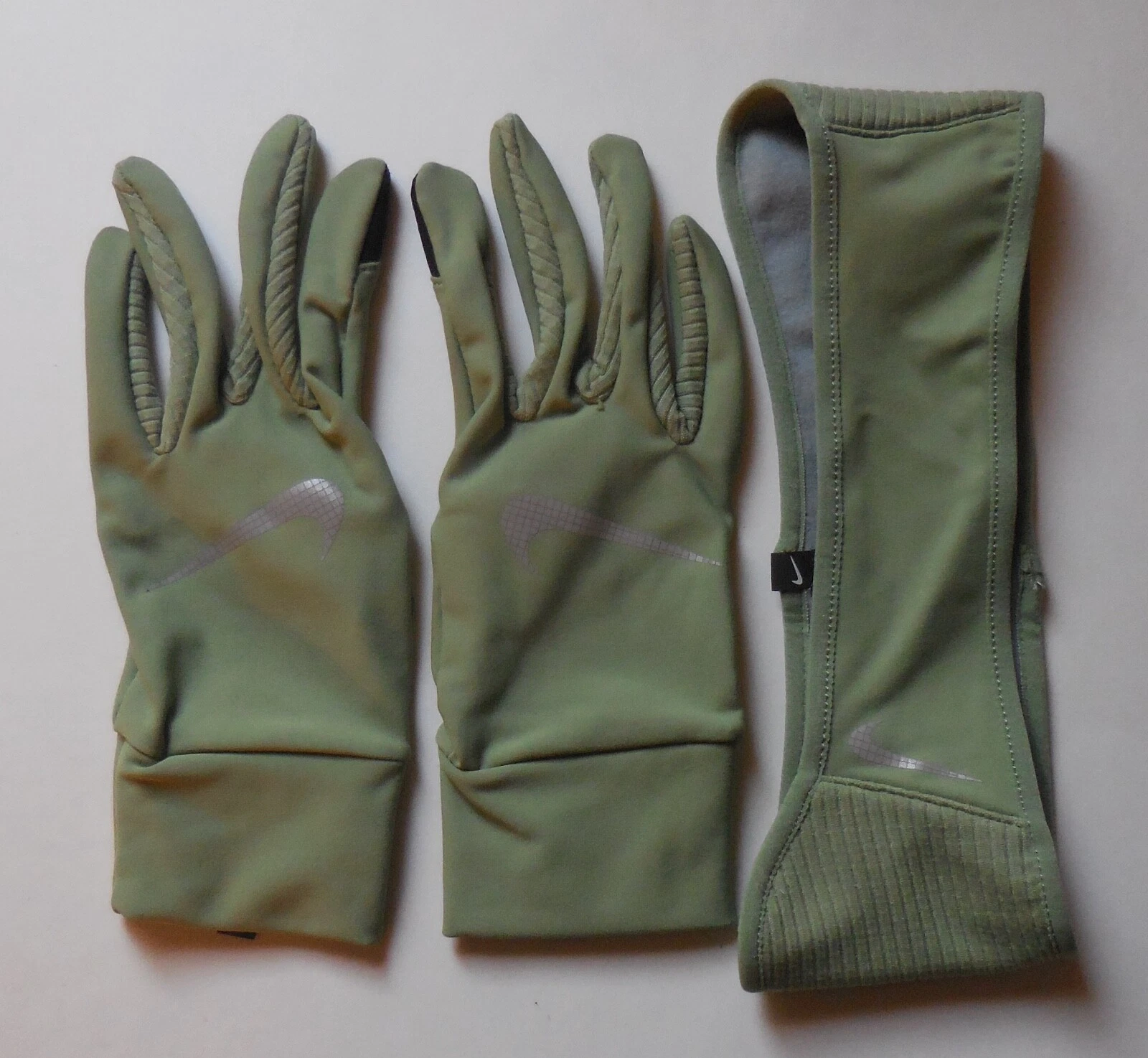 Nike Essential Headband & Gloves Set Women Oil Green/Particle Grey/Silver M/L