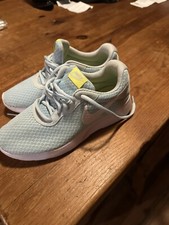 Nike Girls Shoes 6.5