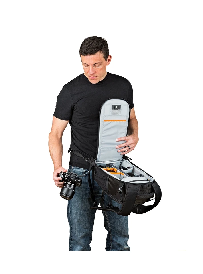 Lowepro Flipside 200 AW II Camera Backpack - Black BP 200 AW II - Image 4 of 4