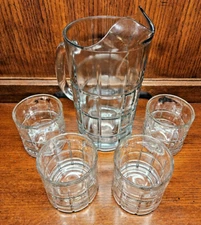 5 Piece Anchor Hocking Tartan Pattern Pitcher and 4 Tumblers Drinking Glasses
