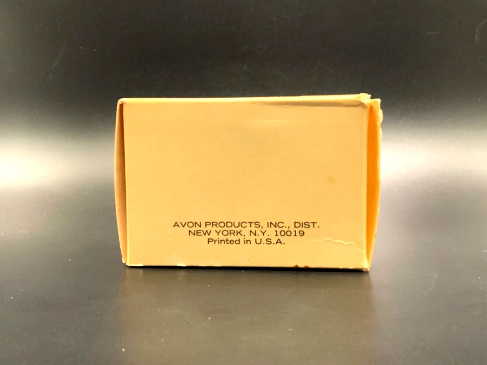 Repuesto de vela perfumada Avon Vintage años 70 SONNET 4 OZ. 2" de alto NOS en caja Foto 4 de 4