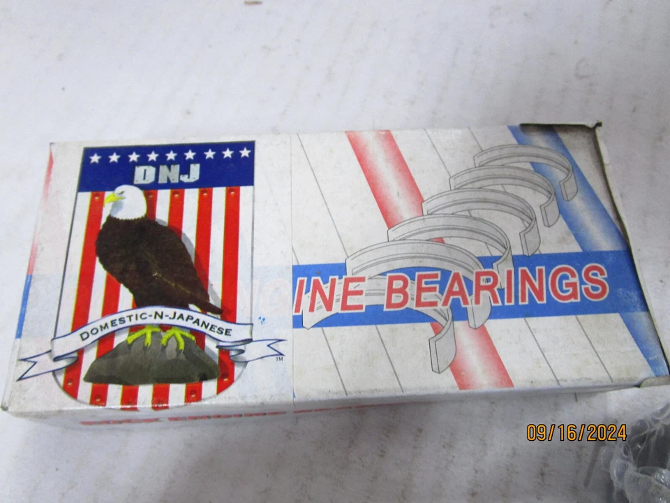 Engine Crankshaft Main Bearing Set-SOHC, Eng Code: F22B6, 16 Valves DNJ MB219 - Imagem 2 de 4