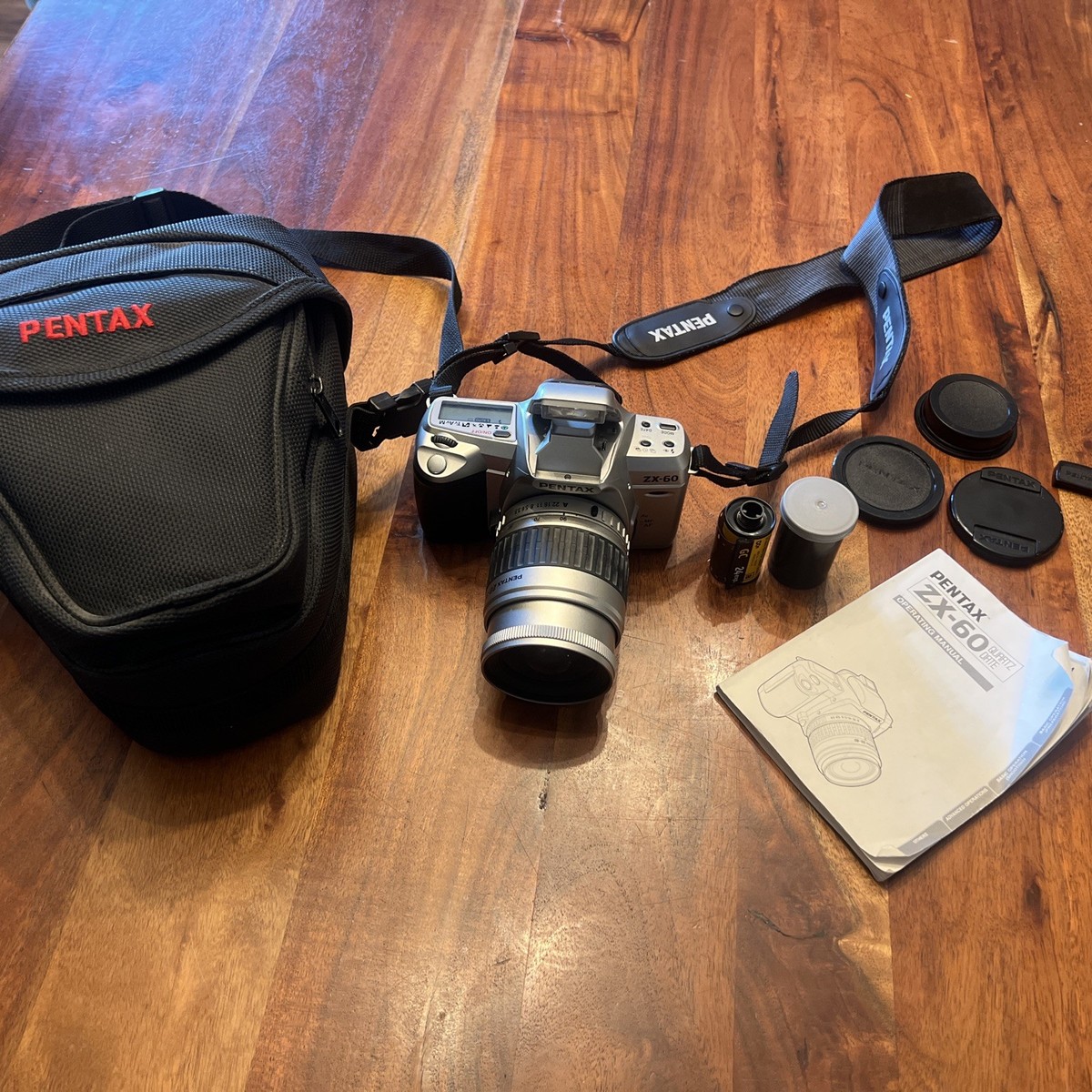 PENTAX ZX-60 35mm SLR Film Camera 28-90mm Lens Built-in Flash w