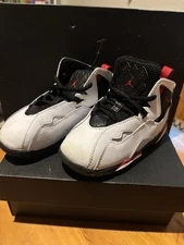 Jordan True Flight White/Black Varsity Red Size 9C With Original Box