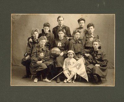 1904 Cushing Academy Girls  Basketball Team Photo   Worcester Game, Id'd