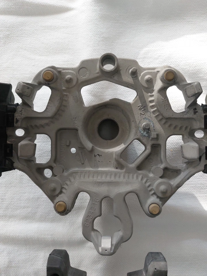 Leder Lenkrad rotem Faden Mini F-Serie Facelift LCI 2 F54 F55 F56 F57 F60   2022 - Bild 2 von 4