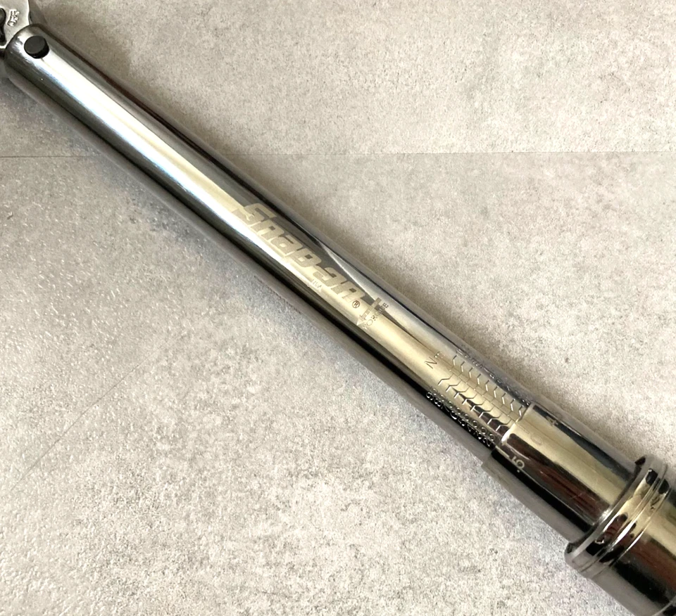 Snap-on QE2RN100R 3/8" Drive Ajustable Click-Type Torque Wrench Nuevo En Caja - Imagen 4 de 4