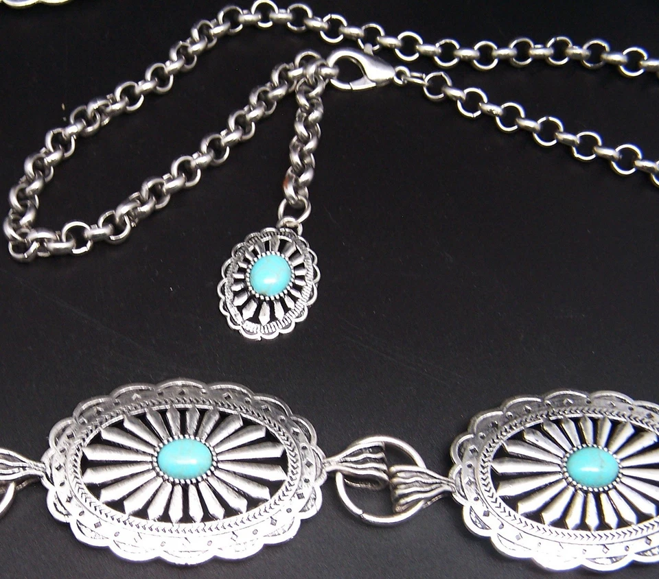 Cinturón cadena concho estilo suroeste tono plata e imitación turquesa 50" Foto 4 de 4